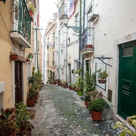 Alfama Lovely Apartment With River View. 別荘